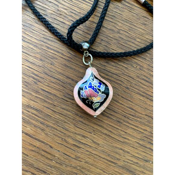 Vintage Cloisonne Floral Black Rope Victorian Pendant Necklace ~Chinese - Picture 7 of 7